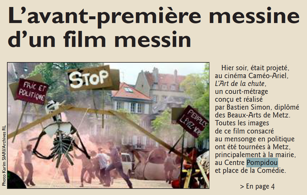 Lhelminthe près du petit chien